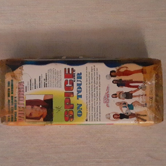 Vintage NIB Spice Girl Figurines and Ginger Spice 12" doll. - Picture 6 of 10
